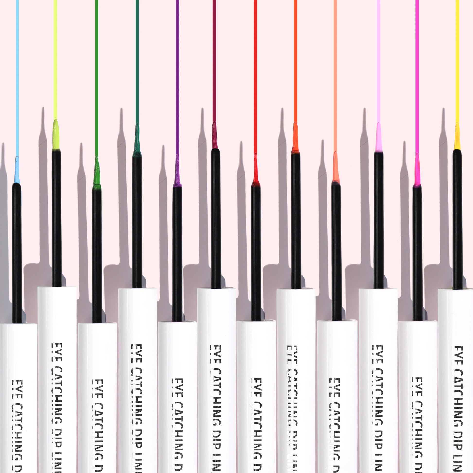 Eye Catching Dip Liner - Moira Beauty