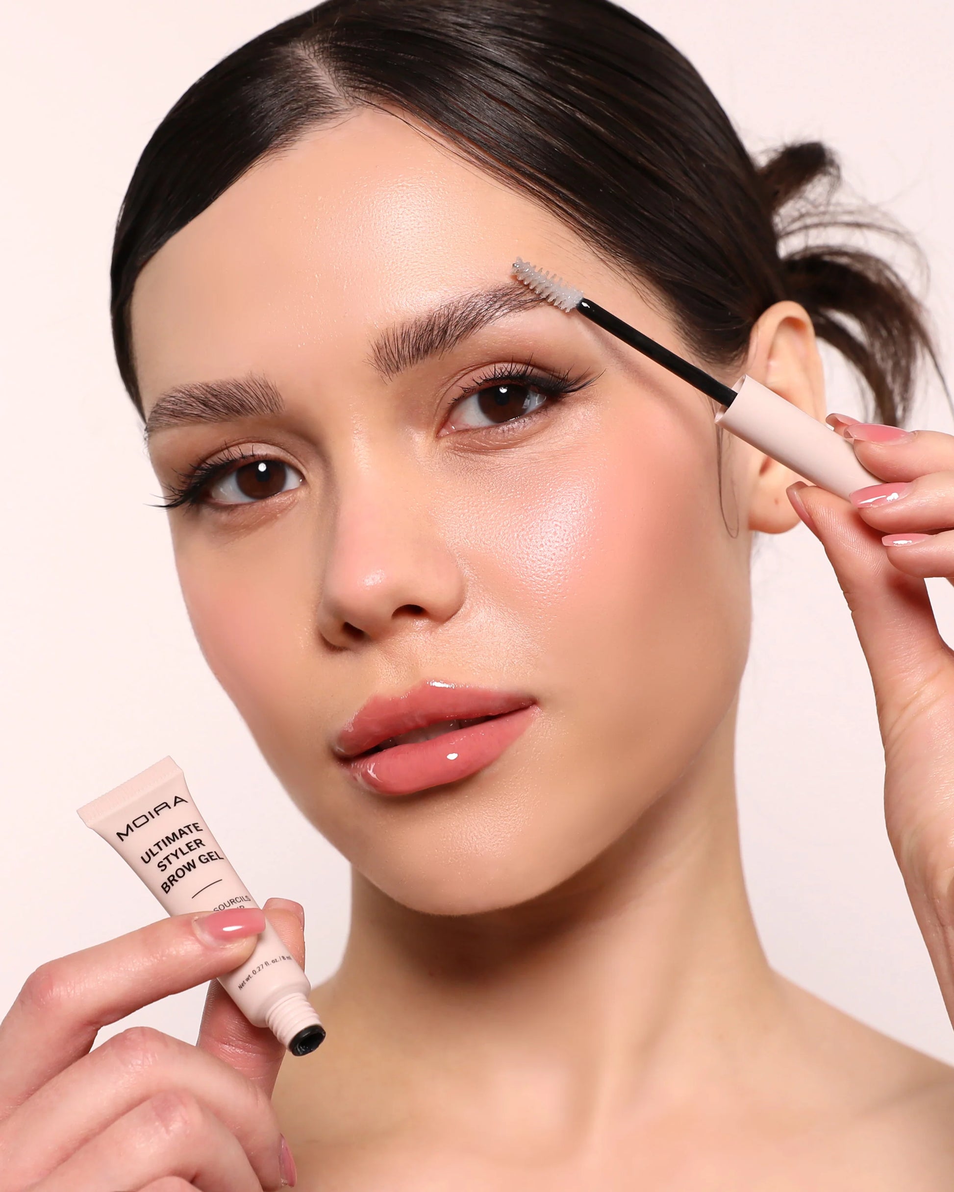 Ultimate Styler Brow Gel - Moira Beauty