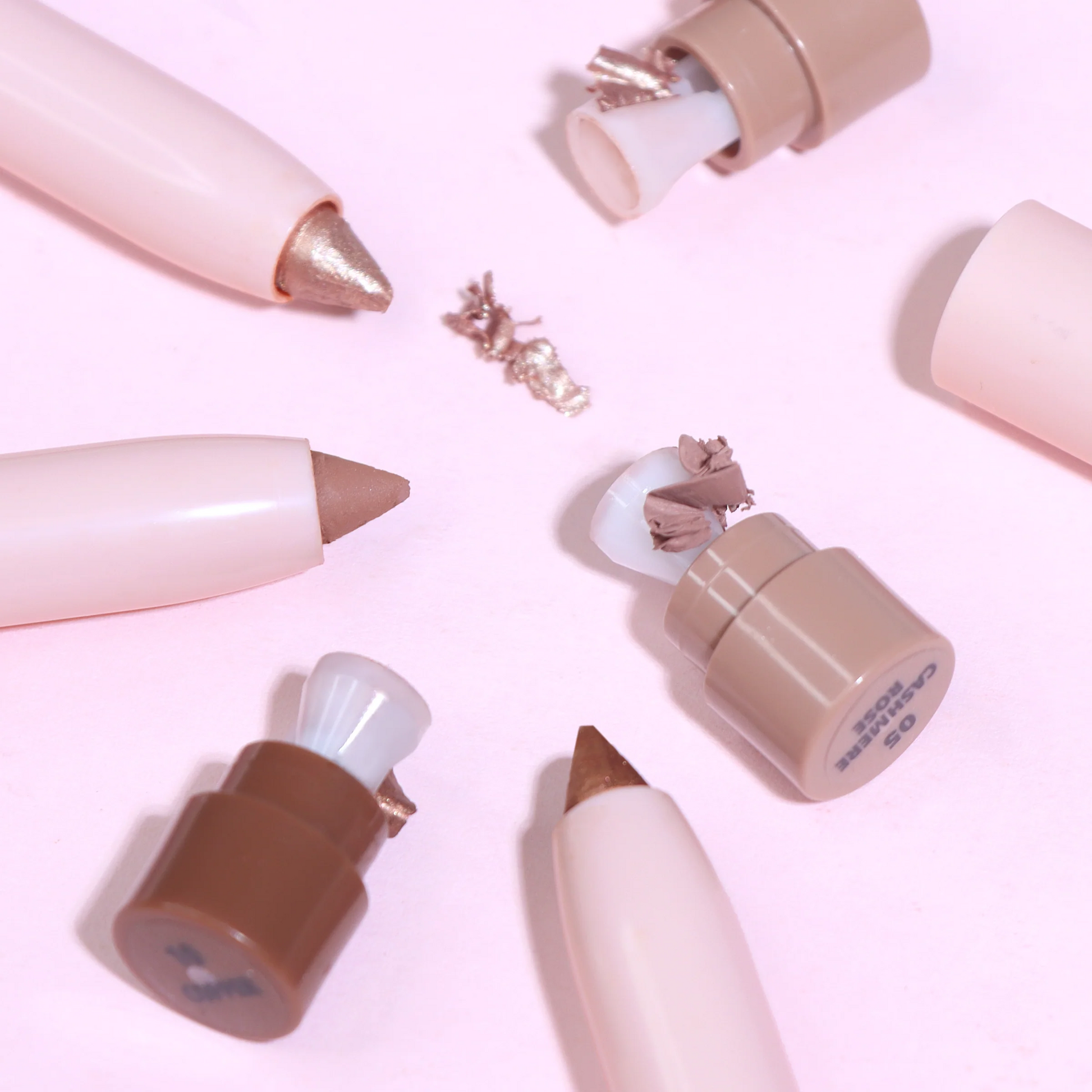 At Glance Stick Shadow - Moira Beauty