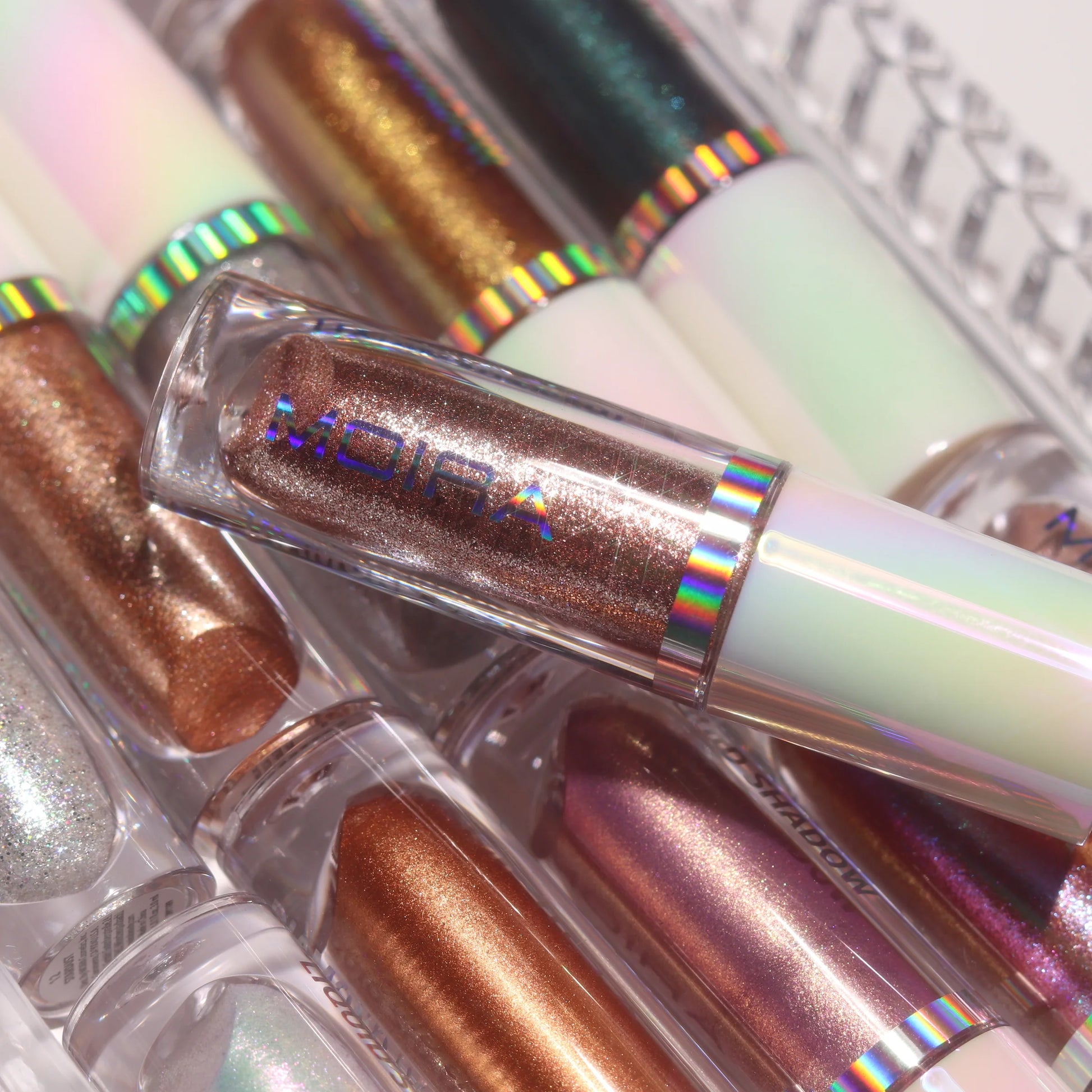 Diamond Daze Liquid Shadow - Moira Beauty